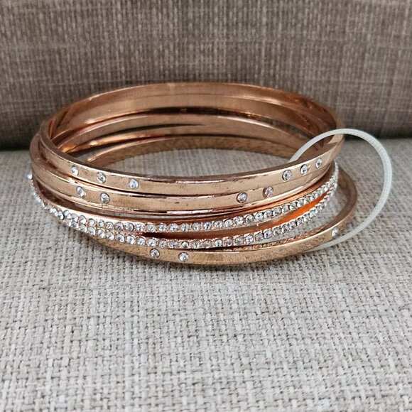 Bangles Bracelet Set of 5 Gold Tone Fashion Jewelry Crystals Accent Wrist Band - Picture 4 of 10